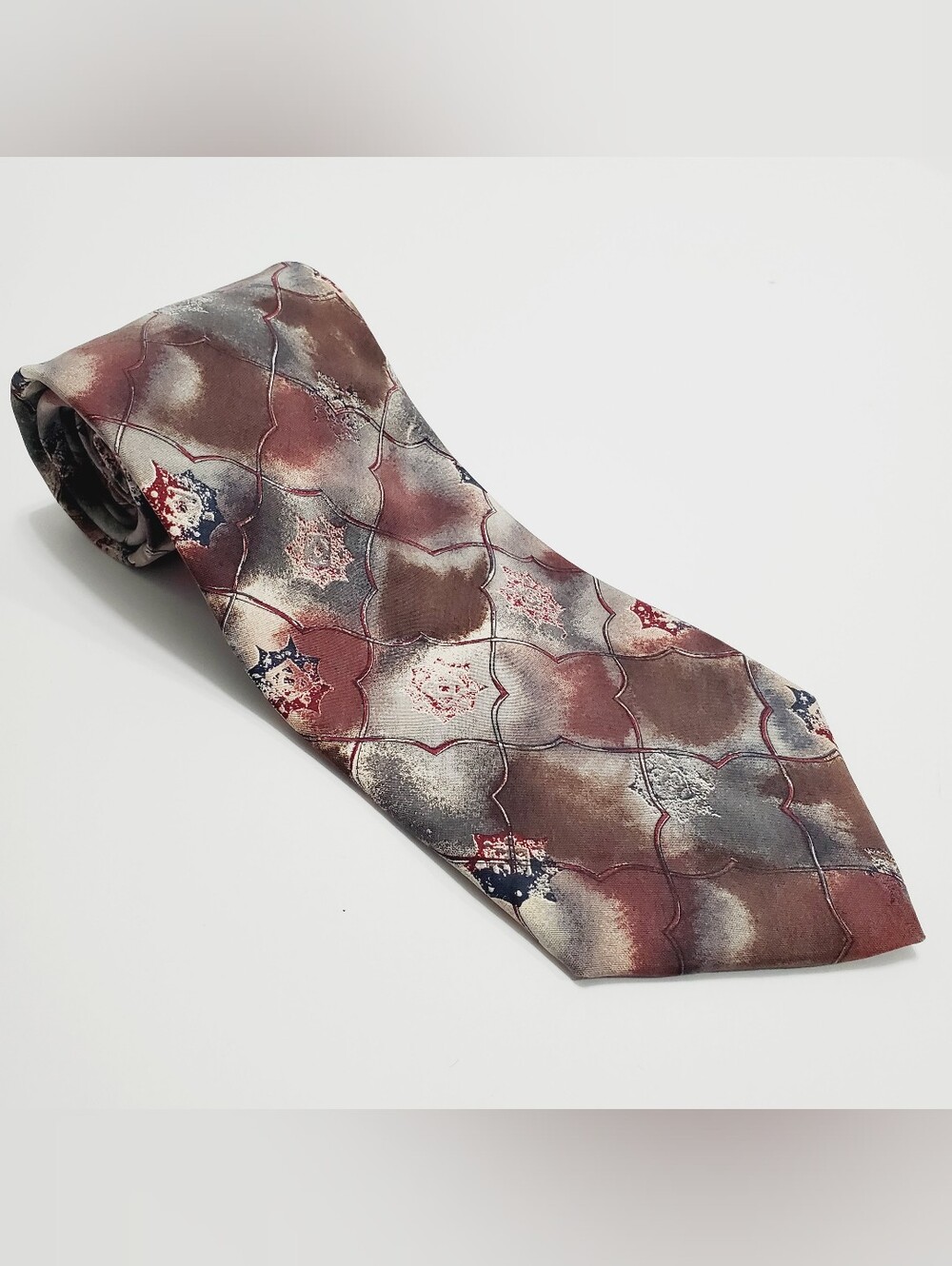 Arcadia Men's Silk Neck Tie Multicolor Geometric Pattern 57x4"